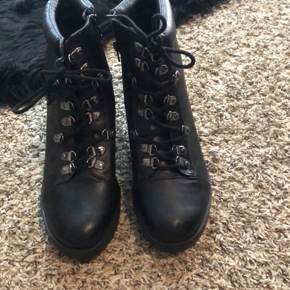 NWT black Express combat boots with small heel.